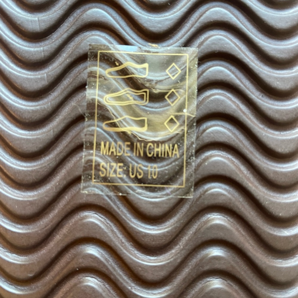 Pink Lily NWT Double Buckle Tan Sandals - Picture 5 of 5